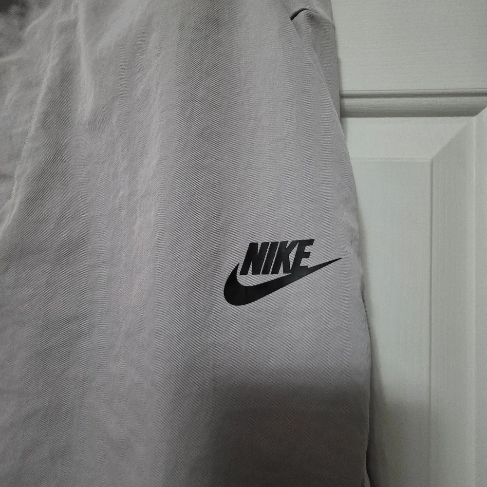 Nike Sportswear Tech Pants Essential Commuter Joggers Youth XXL Mens Xs/S